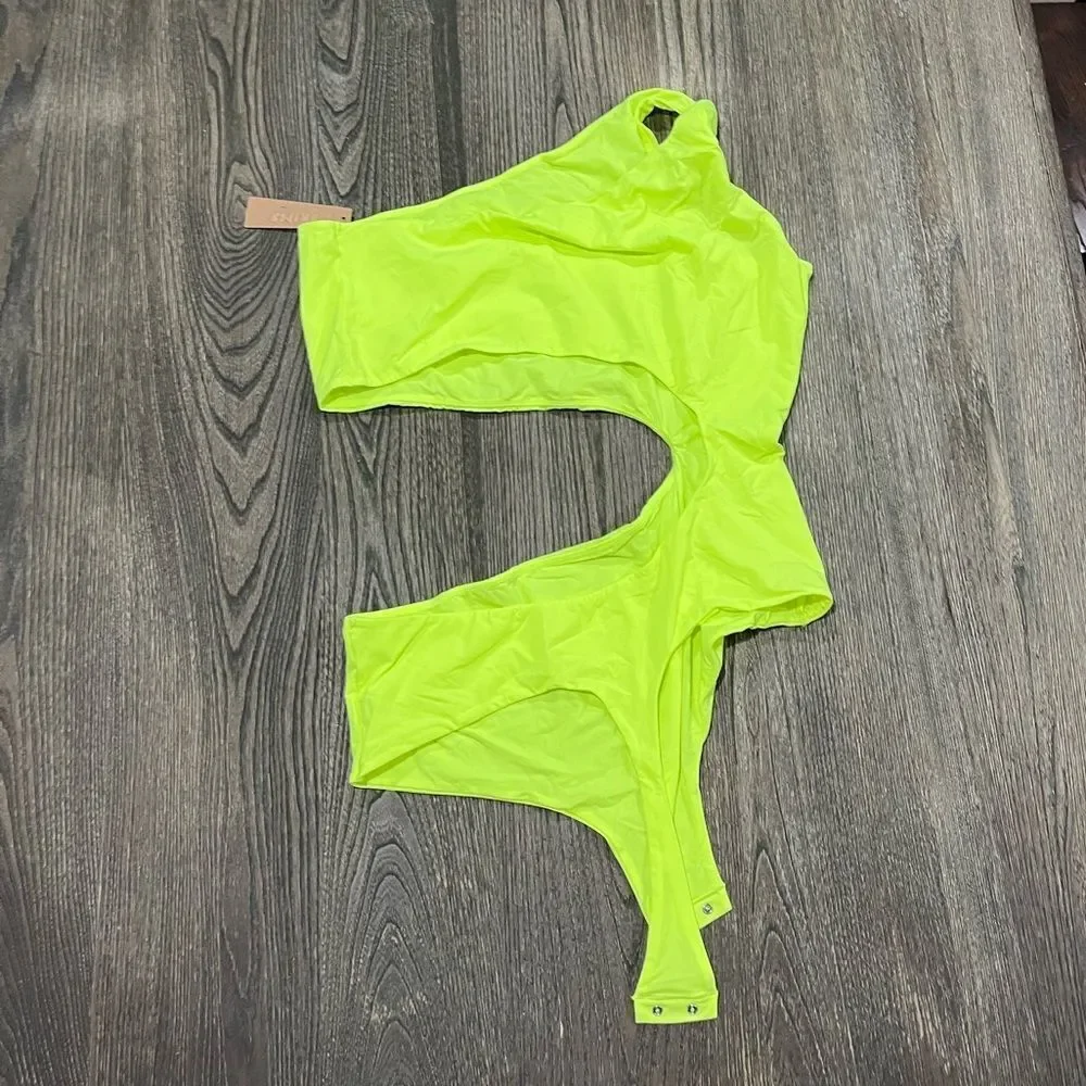NWT Skims Fits Everybody One Shoulder Cut Out Bodysuit Green Highlighter Size 4X